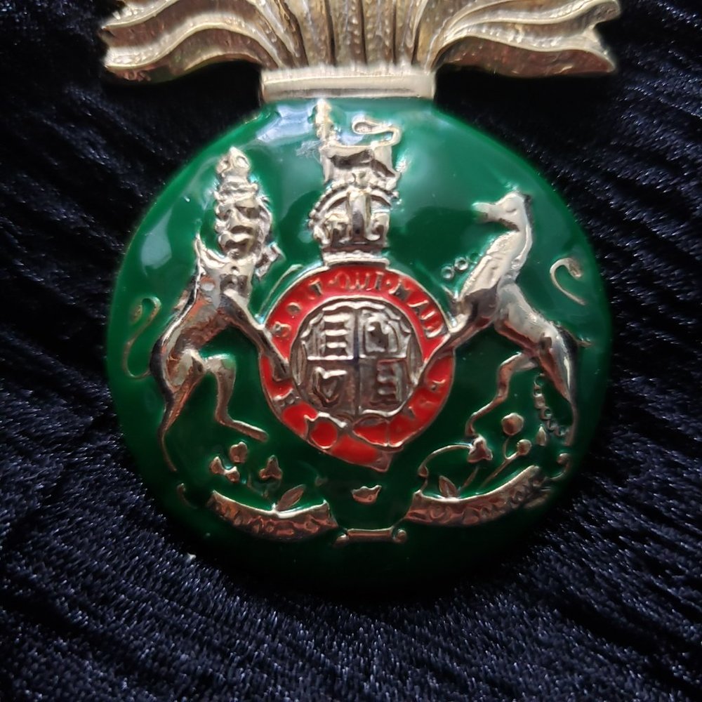VTG Brooch Pin - Picture 2 of 9